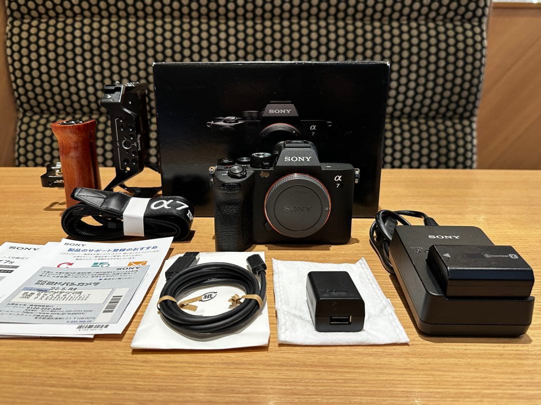 SONY α7Ⅳ ILCE-7M4 付属品完備 SmallRigケージ付
