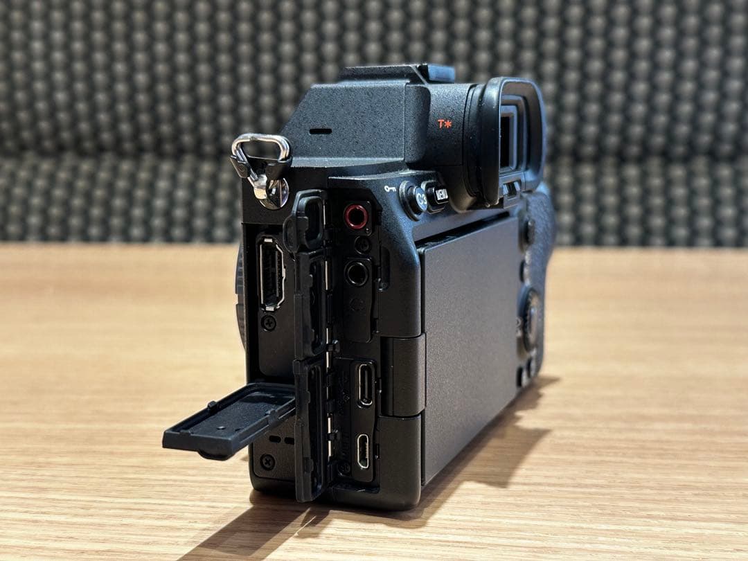 SONY α7Ⅳ ILCE-7M4 付属品完備 SmallRigケージ付