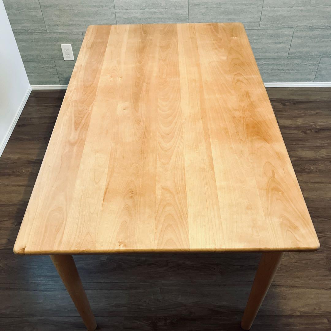 リセノダイニングテーブル_アルダー無垢材_135×80×70