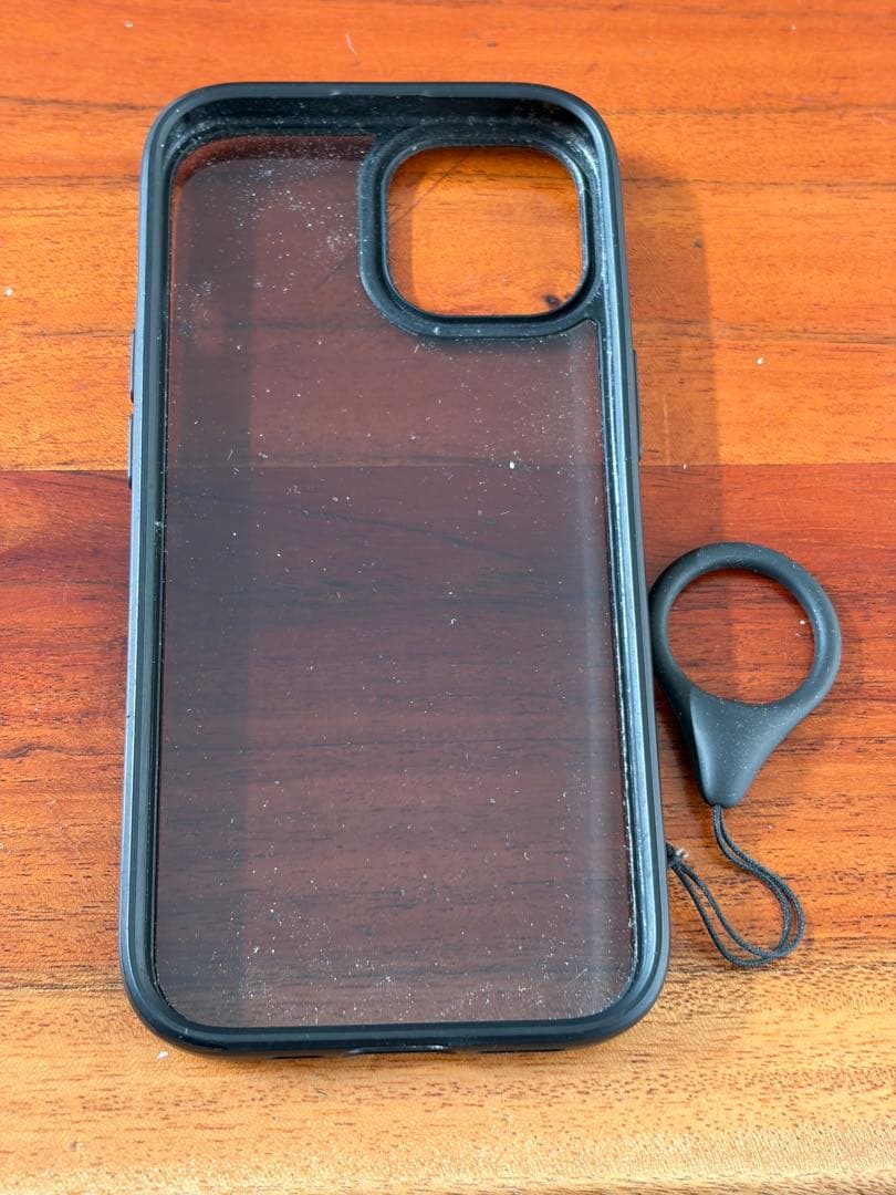 シャッター音無iPhone15 ブラック美品　米国版SIMフリー