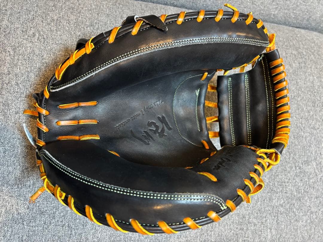 硬式野球キャッチャーミット黒/オレンジ