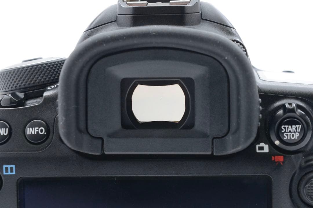 デジタル一眼レフカメラ　Canon EOS 5D Mark IVレンズセット