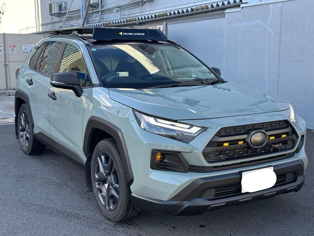 TOYOTA ジョリーロジャーズ RAV4用 デイライト付き フォグランプ