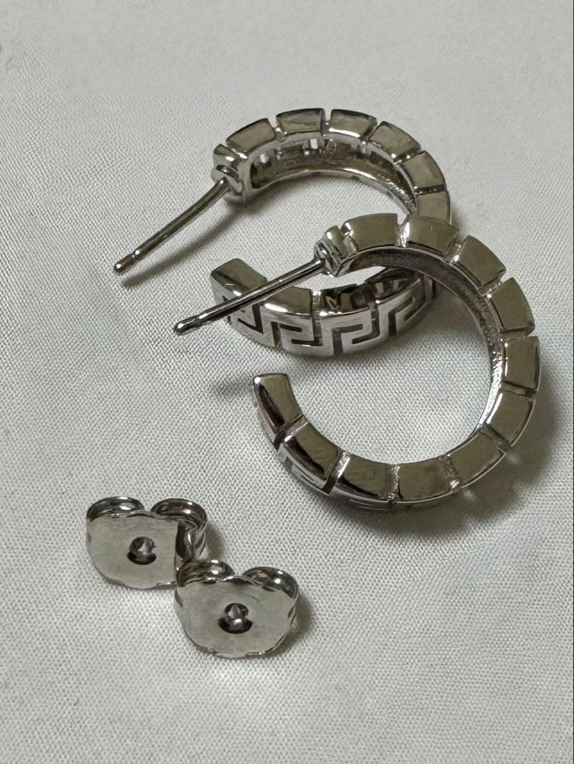 【7/27まで値下げ】VERSACE グレカ フープ ピアス / シルバー