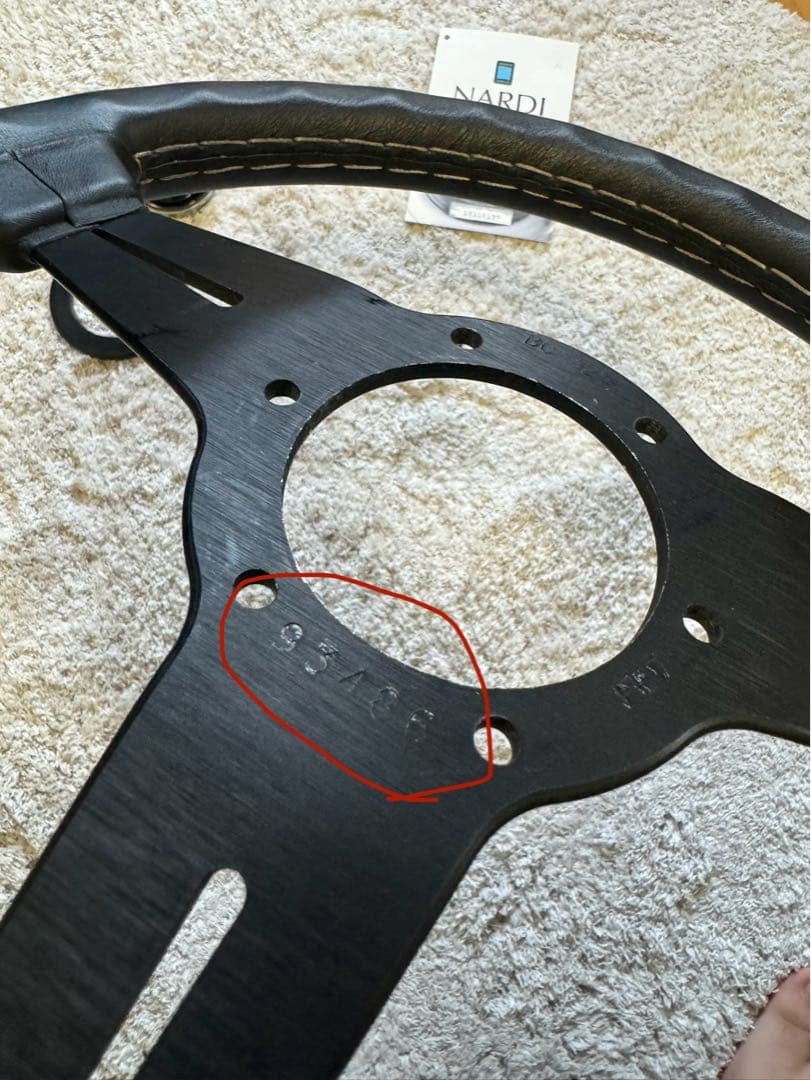 ナルディ　クラシック　フラット　34パイ ブラック