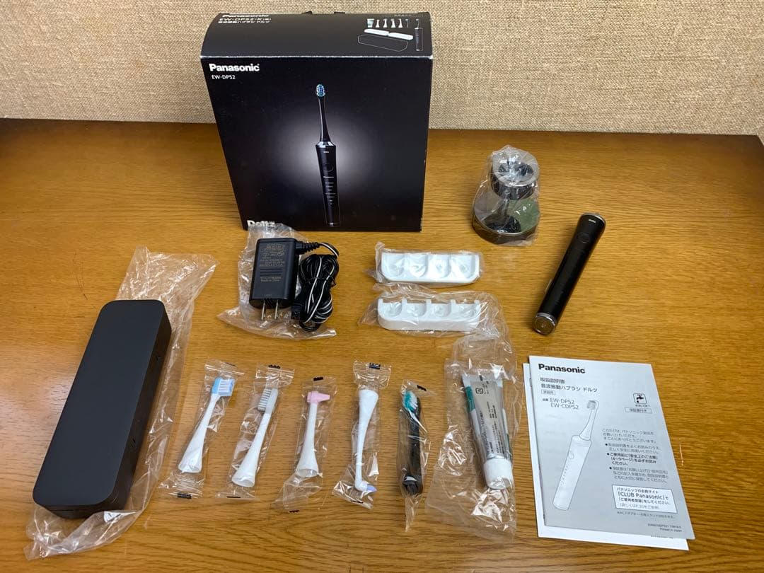 【良品】Panasonic 音波振動ハブラシ Dolts EW-DP52