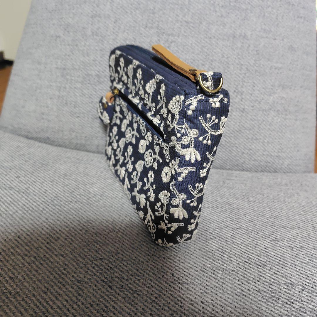 ミナペルホネンころんバック＋カード通帳が入るポーチ