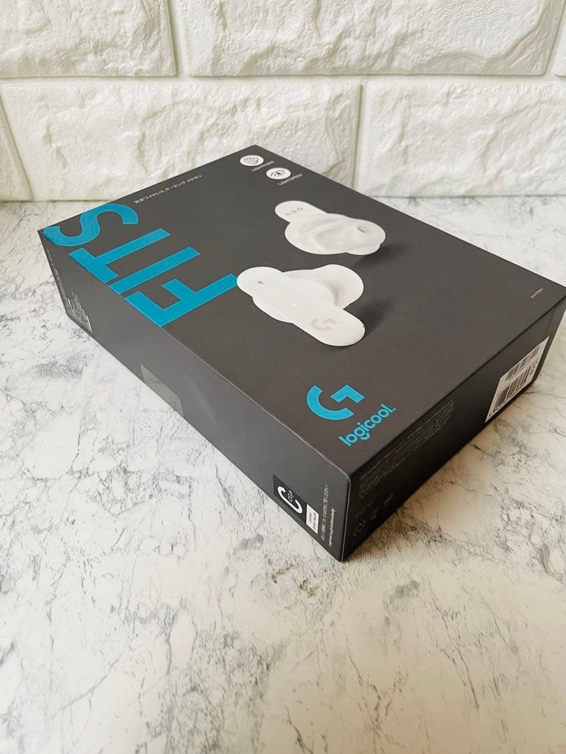 水瀬莉愛様　Logicool ゲーミングイヤホンGHS-FITSWH／ホワイト