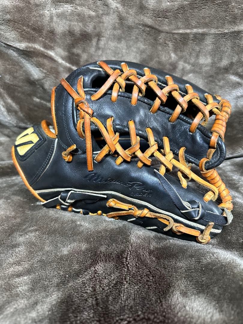 【中古】ミズノプロ　 一般硬式　外野　オーダー　ビッグM 刺繍あり