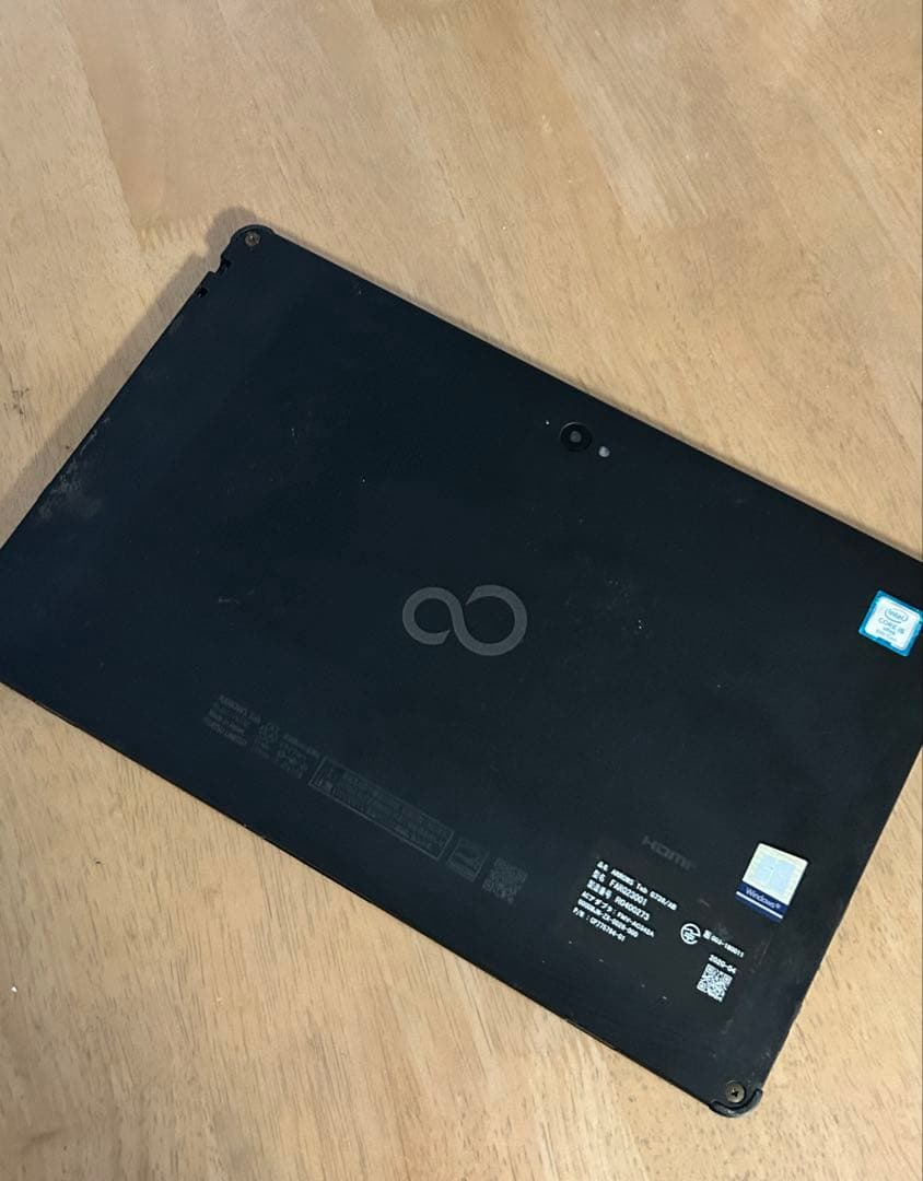 高性能タブレットPC i5 8世代 arrows Tab Q739