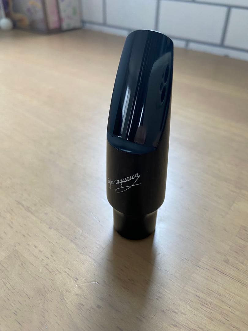 【新品未使用】アルトサックス　マウスピース　リガチャー付き　ヤナギサワ