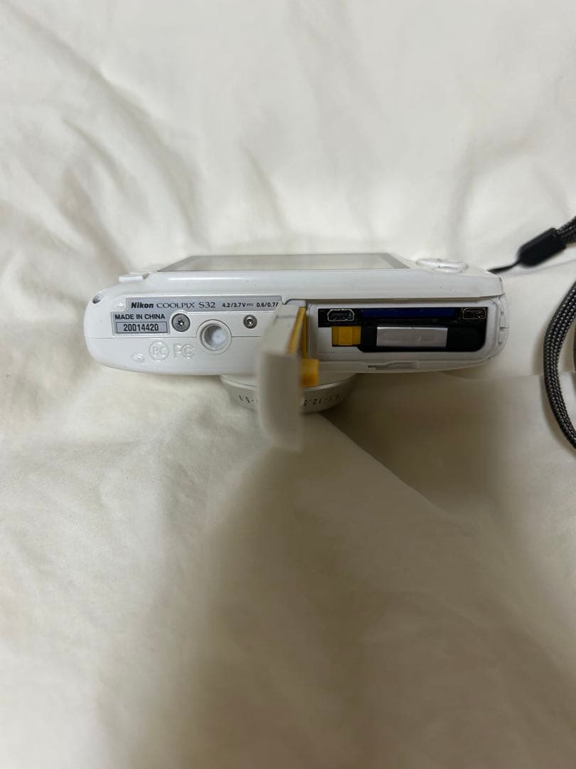 デジタルカメラ Nikon COOLPIX S32