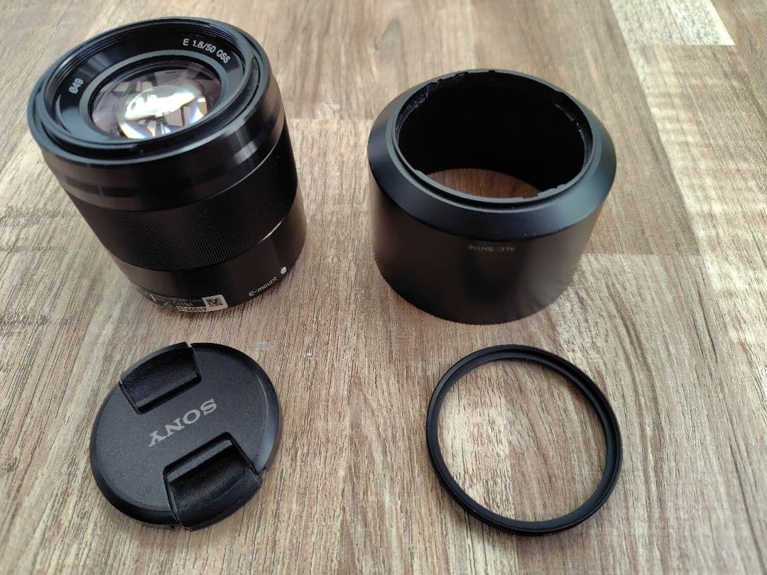 sony 50f1.8 単焦点レンズ