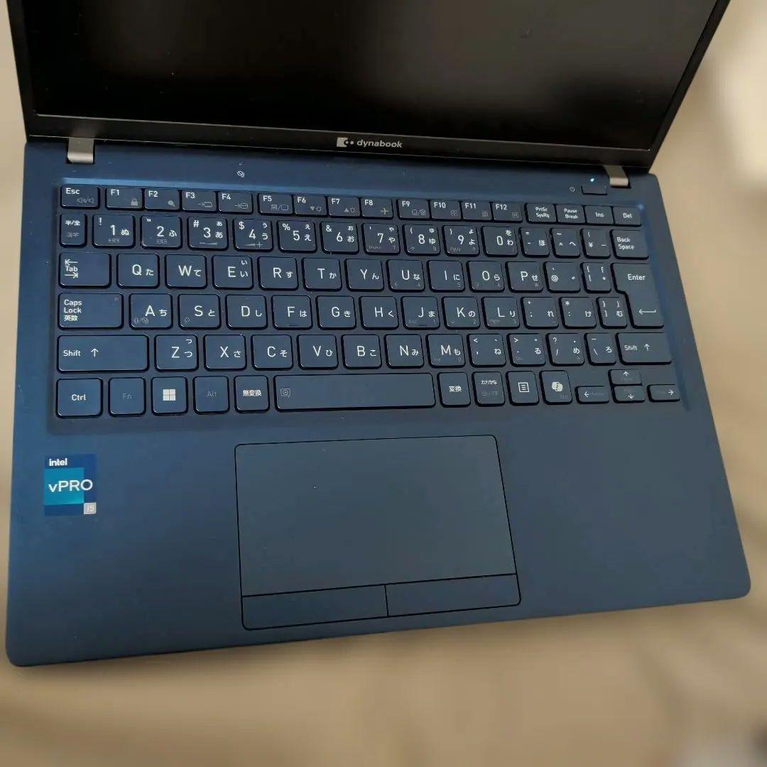 dynabookX83 878グラム i5 13世代/16G/512G