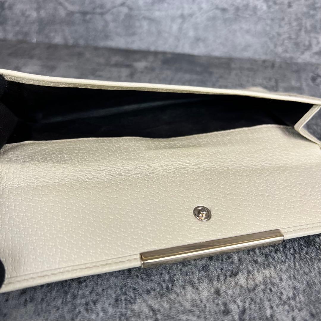 GUCCI GG柄 キャンバス×レザー Wホック長財布 金具
