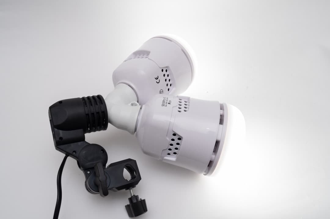 高演色LEDライト3灯　　039　 Sh50Pro-S　　ソケット3個