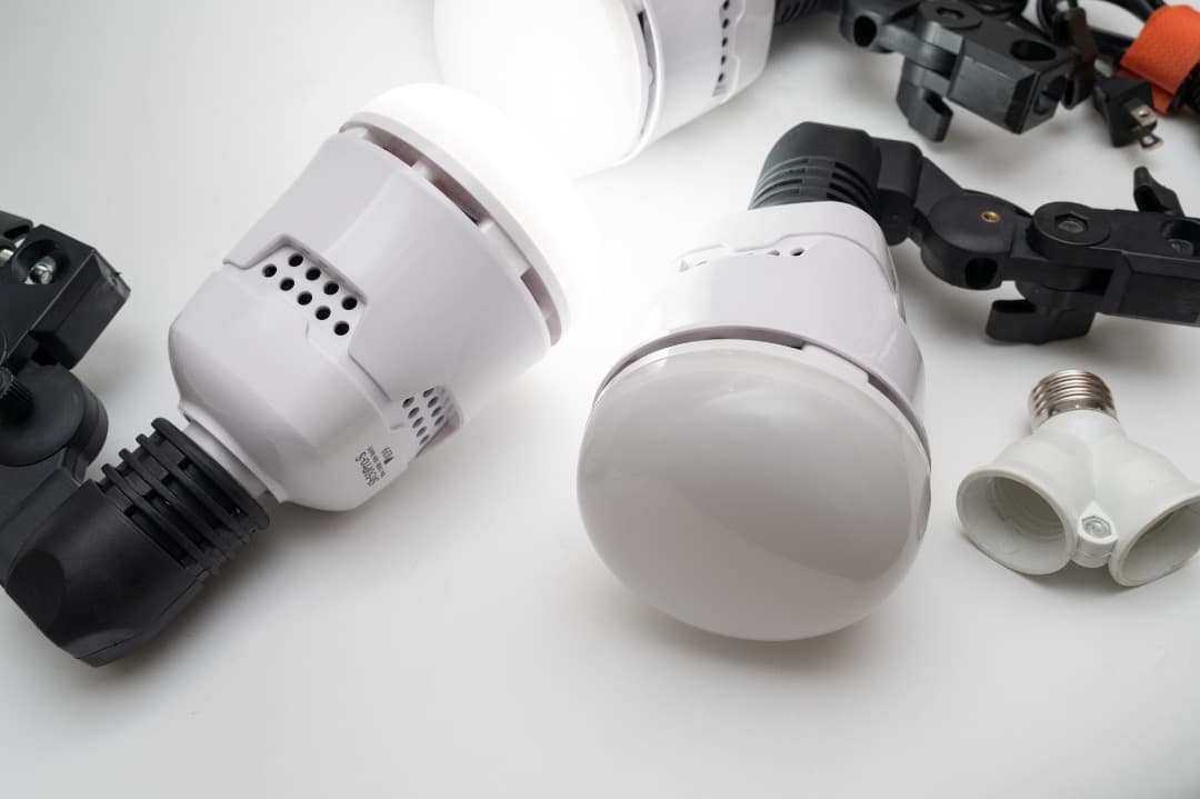 高演色LEDライト3灯　　039　 Sh50Pro-S　　ソケット3個