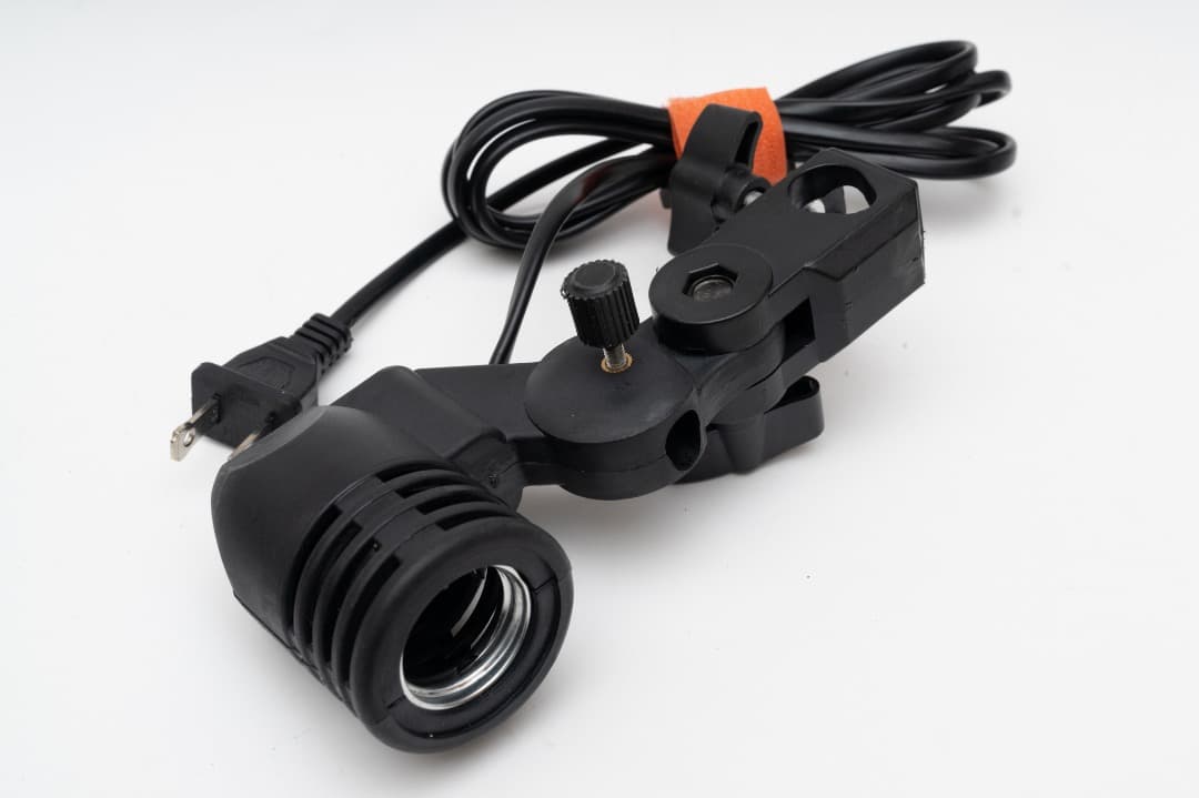 高演色LEDライト3灯　　039　 Sh50Pro-S　　ソケット3個