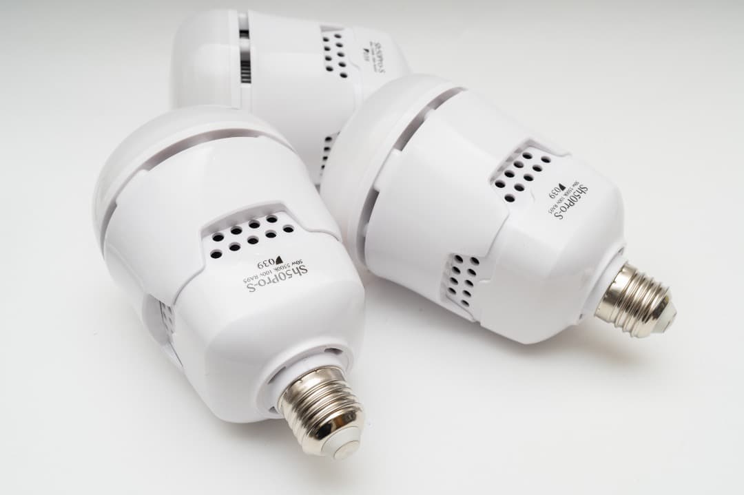 高演色LEDライト3灯　　039　 Sh50Pro-S　　ソケット3個