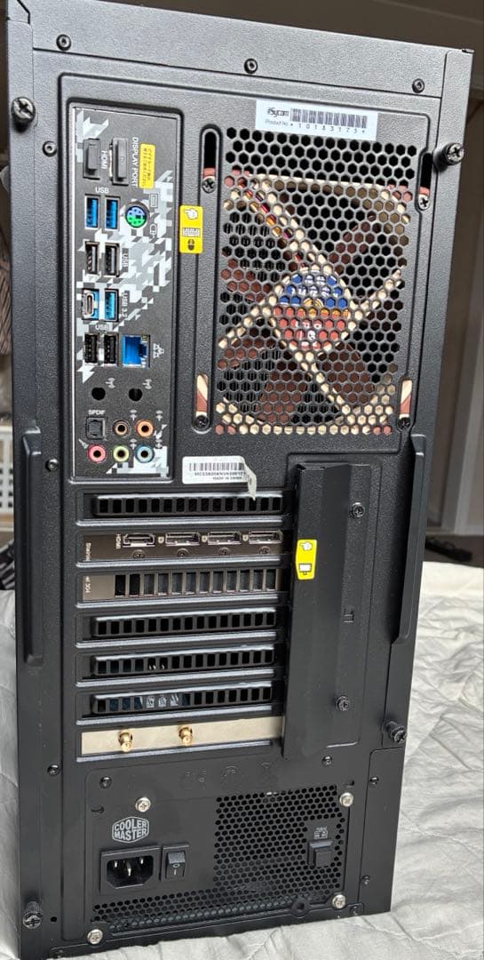 三ヶ月のみ使用sycom静音pc Silent-Master NEO B550A