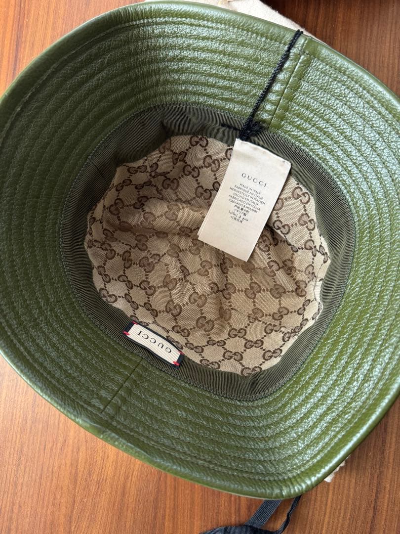 【新品未使用】　GUCCI レザーバケットハット