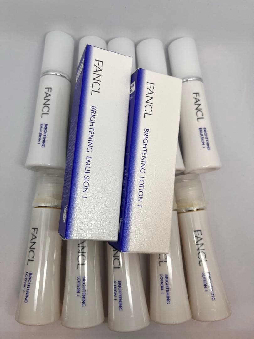 FANCL ブライトニングさっぱり化粧液、乳液お徳10本セット‼️