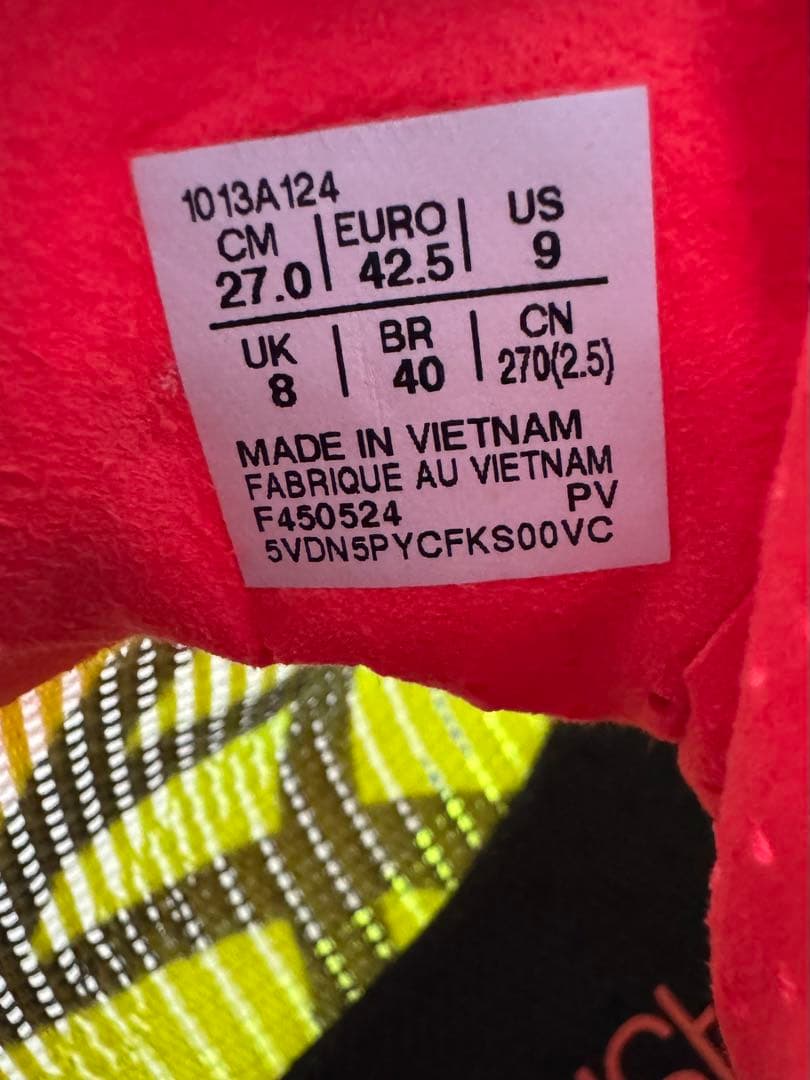 asics メタスピードエッジパリ27.0㎝