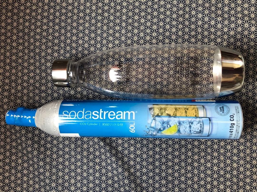 【新品未使用】sodastream Spirit One Touch ホワイト