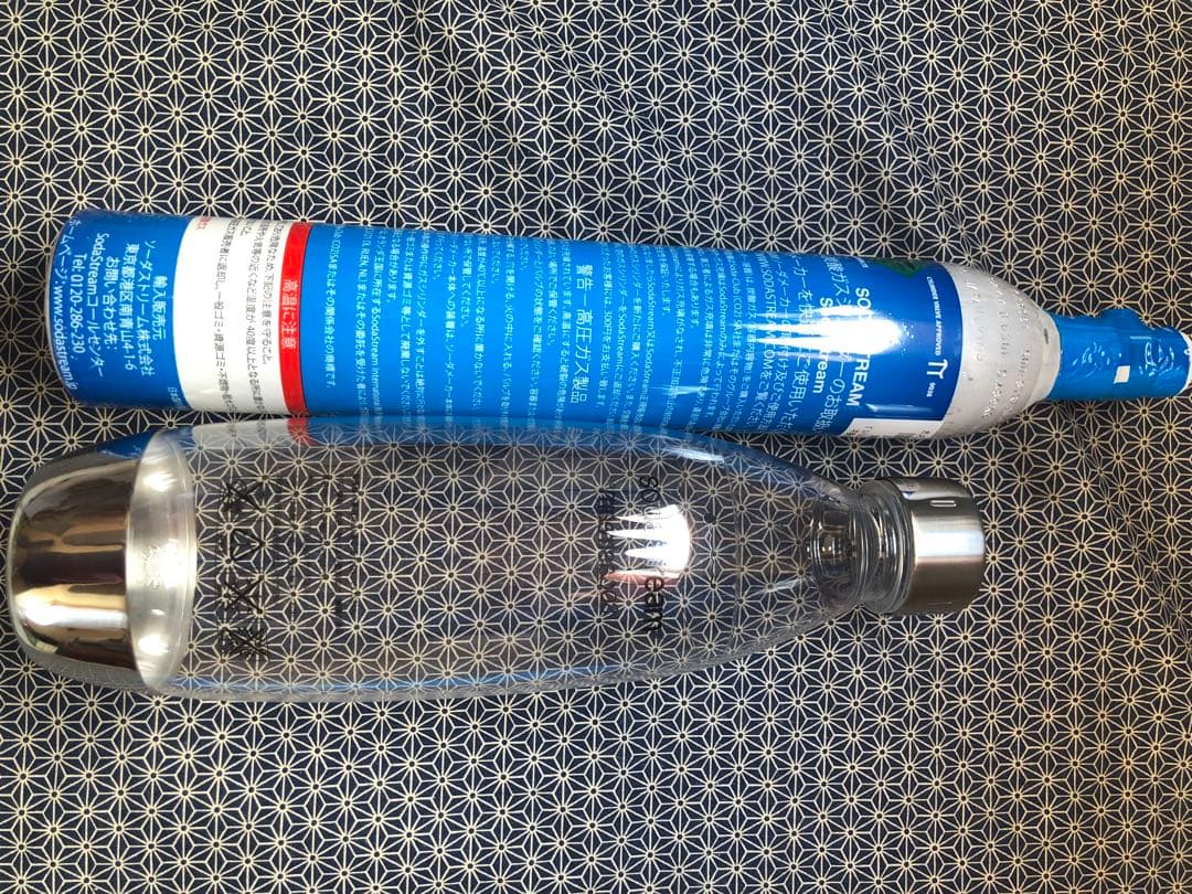 【新品未使用】sodastream Spirit One Touch ホワイト