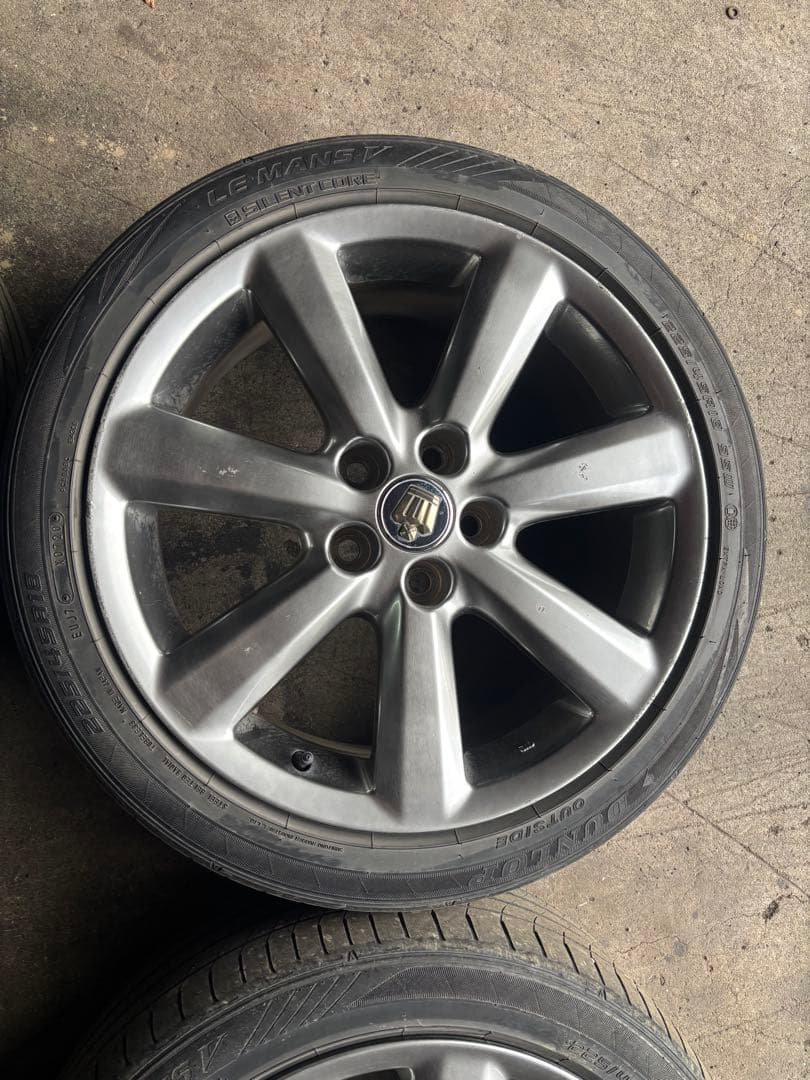 18クラウン純正ホイールタイヤ