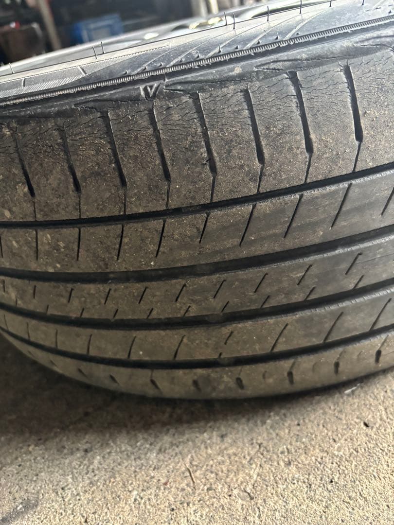 18クラウン純正ホイールタイヤ
