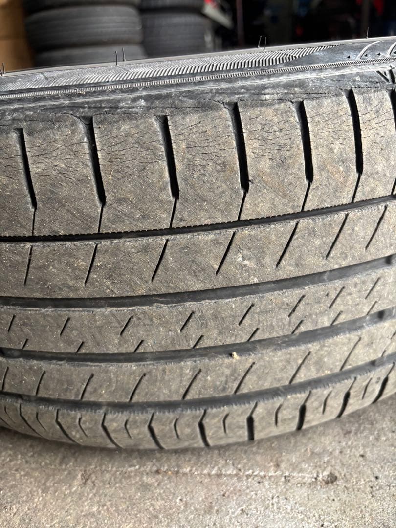 18クラウン純正ホイールタイヤ