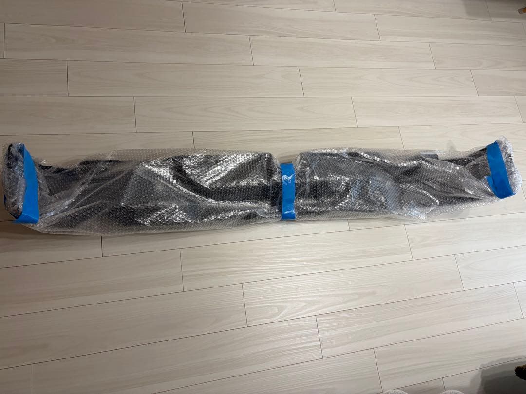 TOYOTAハイエース　純正リアバンパー ブラック　新車外し