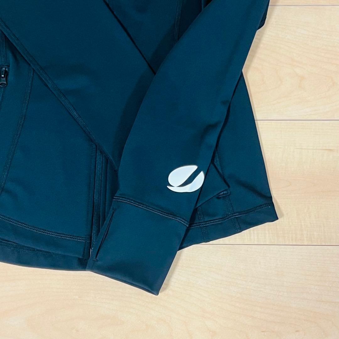 ジャザサイズ　ジップアップジャケット　Mサイズ