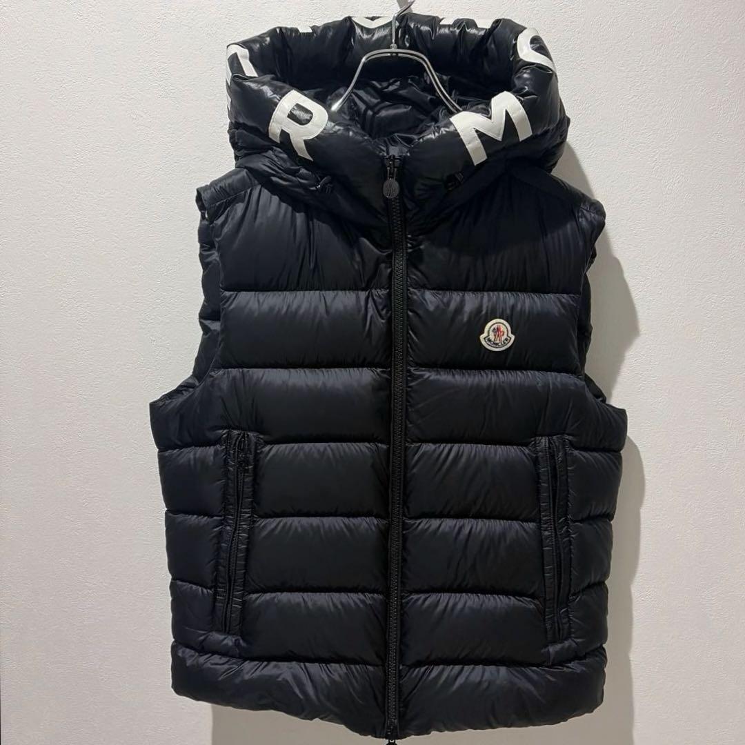 【極美品✨】モンクレール　ダウンベスト　モントレイユ　Lサイズ　黒　国内正規品