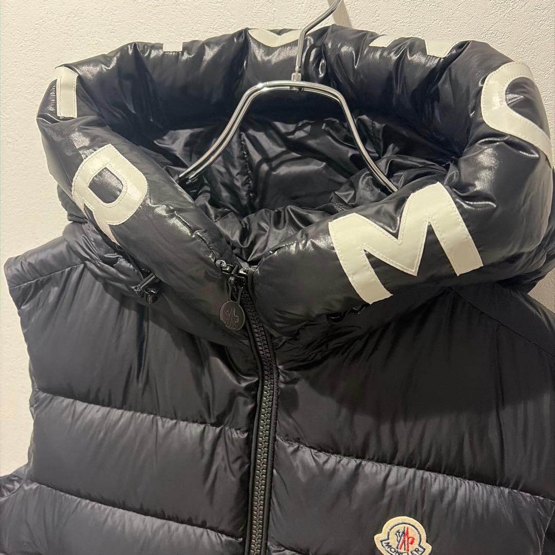 【極美品✨】モンクレール　ダウンベスト　モントレイユ　Lサイズ　黒　国内正規品