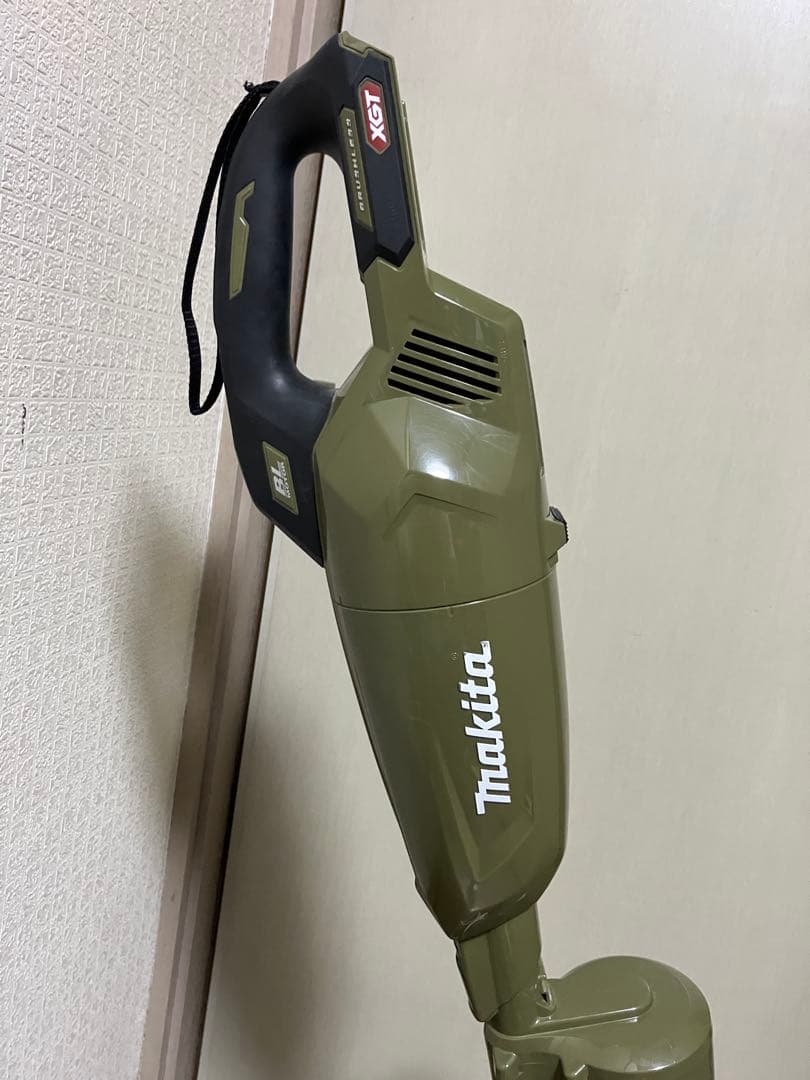 マキタ 40v 充電式クリーナー CL001G