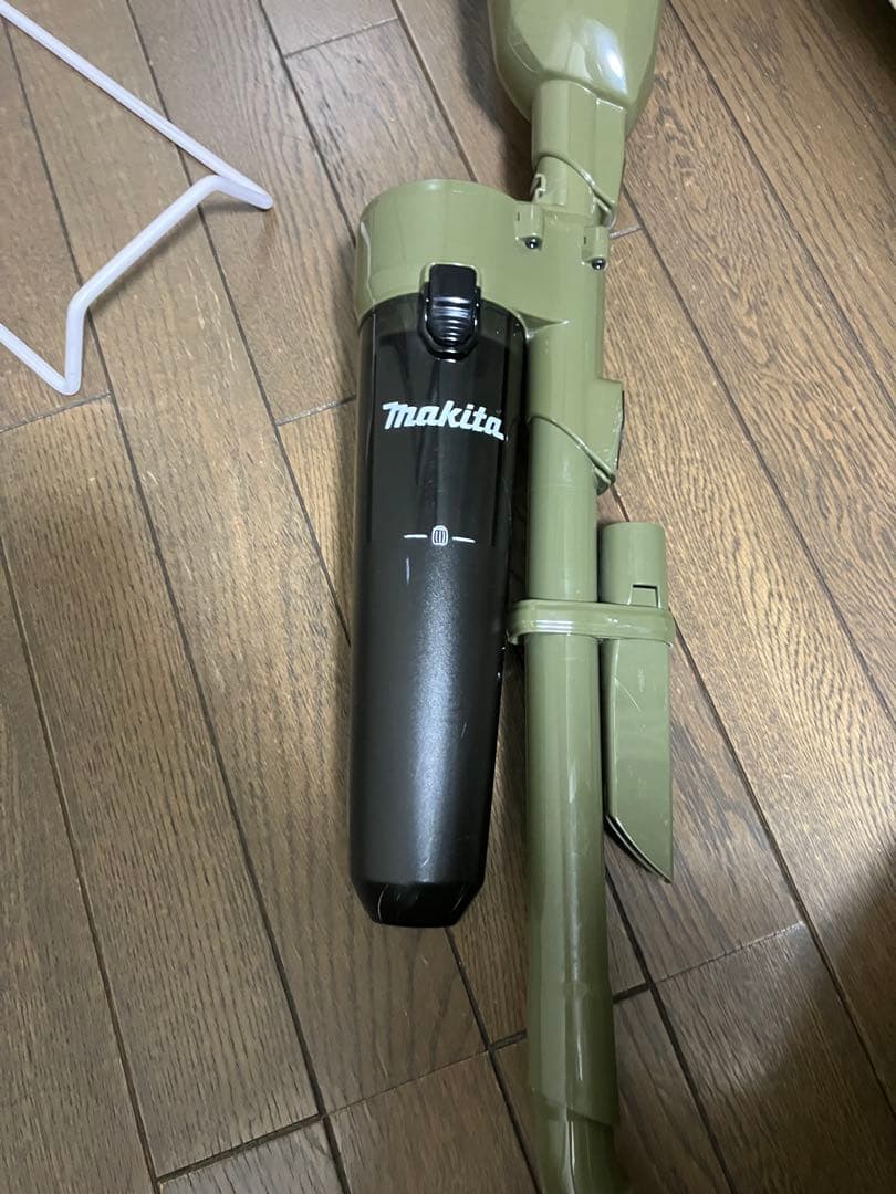 マキタ 40v 充電式クリーナー CL001G
