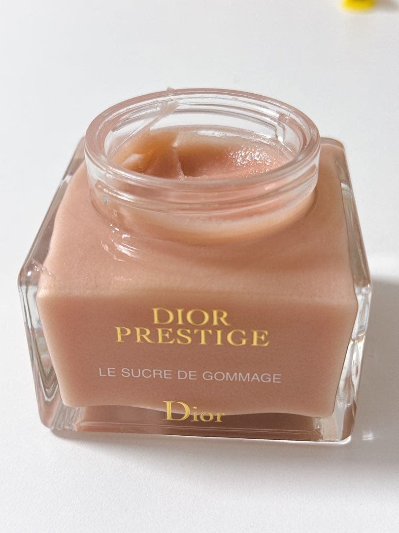 DIOR プレステージ ル ゴマージュ （スクラブ）