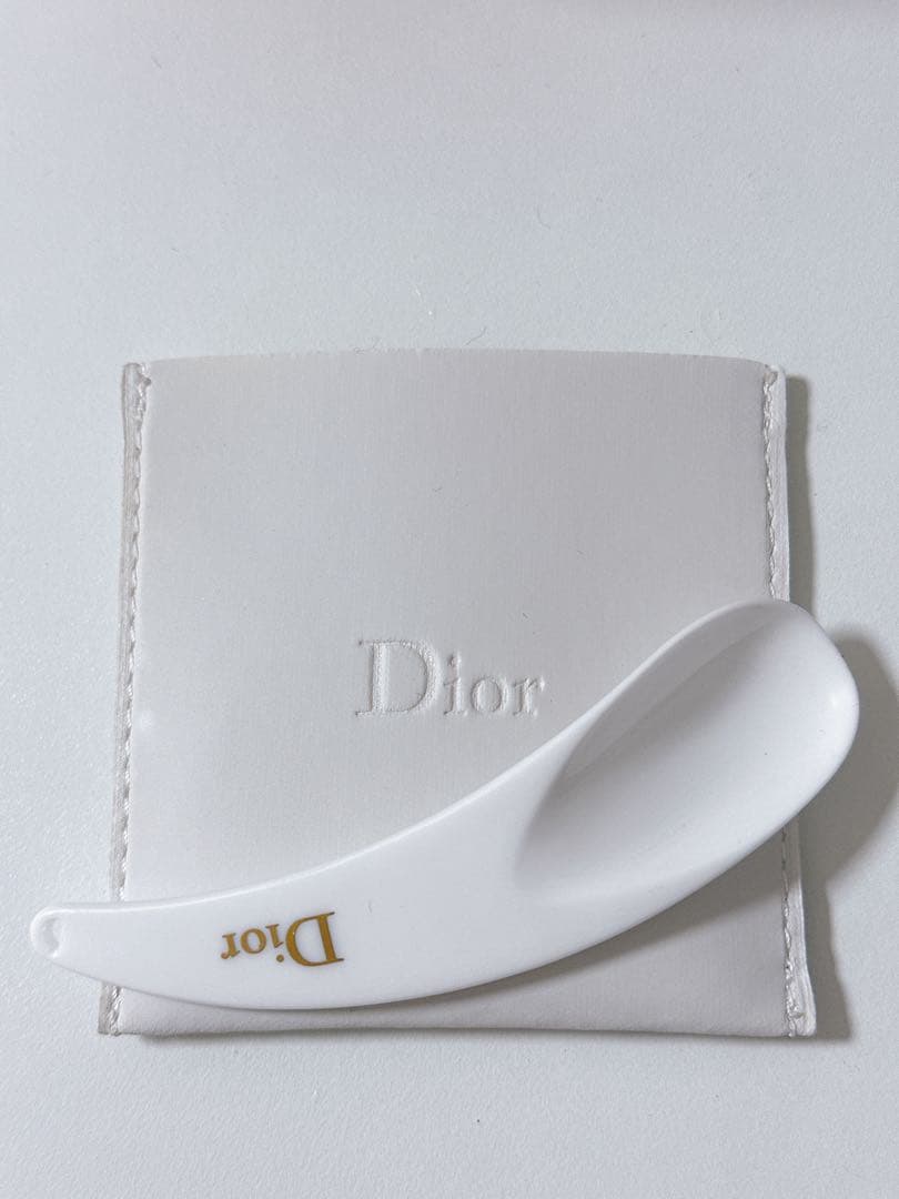 DIOR プレステージ ル ゴマージュ （スクラブ）