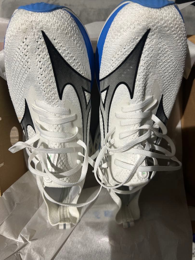 MIZUNO ミズノネオゼン ランニングシューズ 27.0