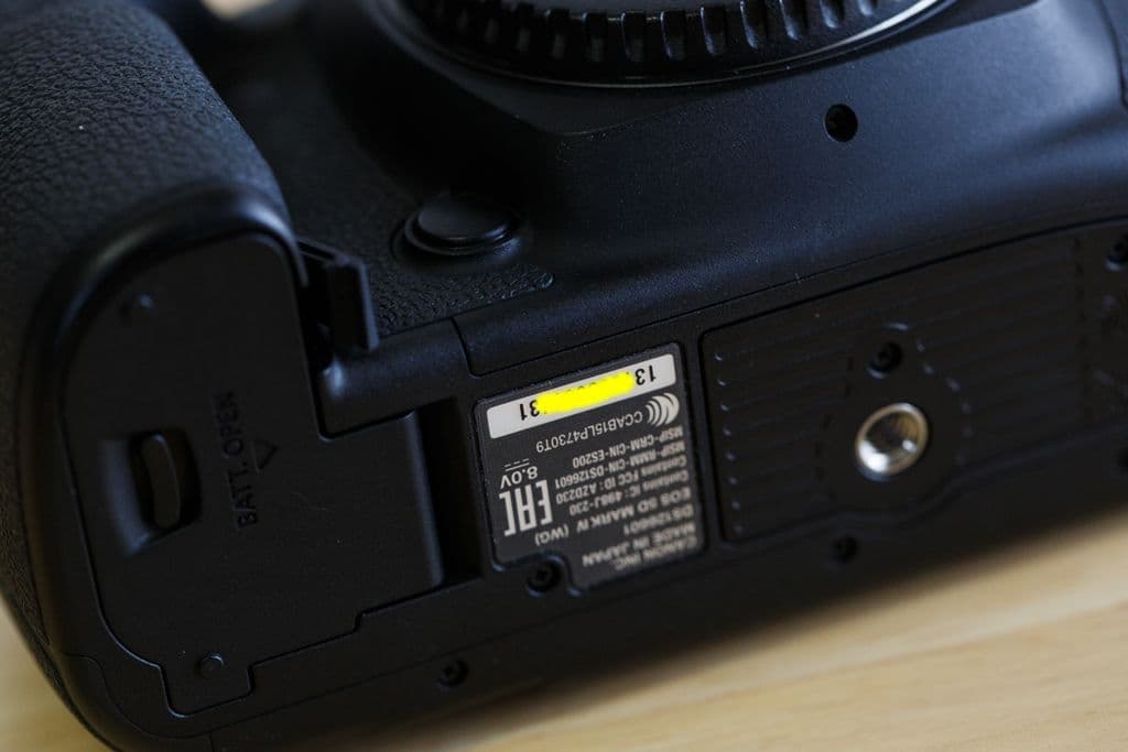 Canon EOS 5D Mark IV 本体