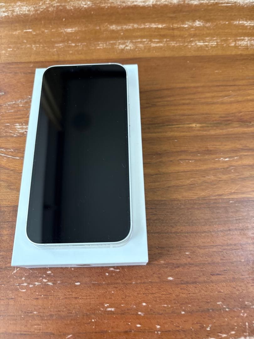 Apple iPhone 13 mini スターライト