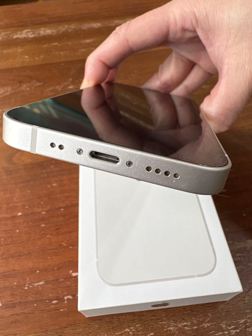 Apple iPhone 13 mini スターライト