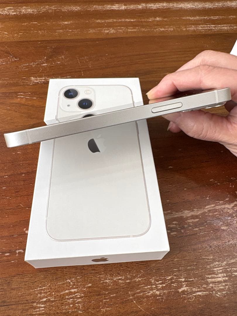 Apple iPhone 13 mini スターライト