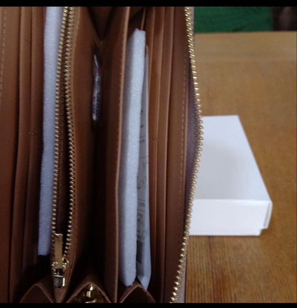 COACH 長財布　さくらんぼ　新品