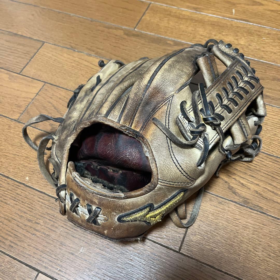 ミズノプロ　硬式内野用グローブ