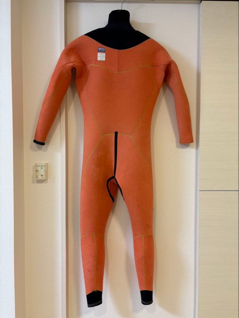 BEWET セミドライ　フルスーツ 緑・黒