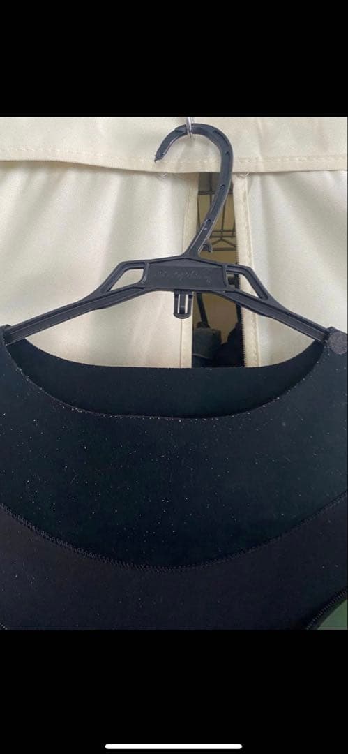 BEWET セミドライ　フルスーツ 緑・黒