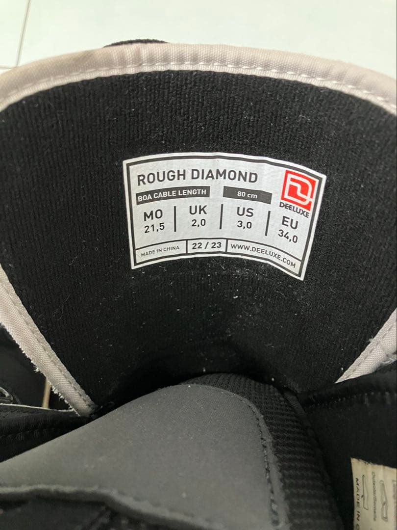 DEELUXE ジュニア用　21.5センチ　 黒/白